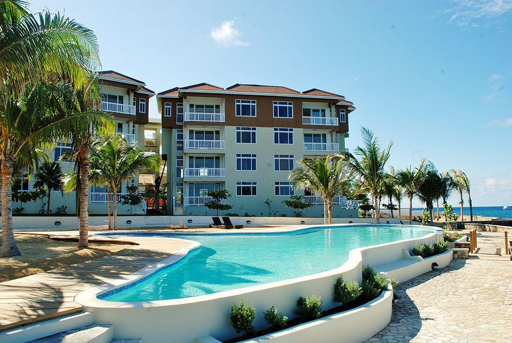 Апартаменти Whispering Seas Jamaica Очо-Ріос Екстер'єр фото